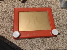 Vintage Etch A Sketch Semily